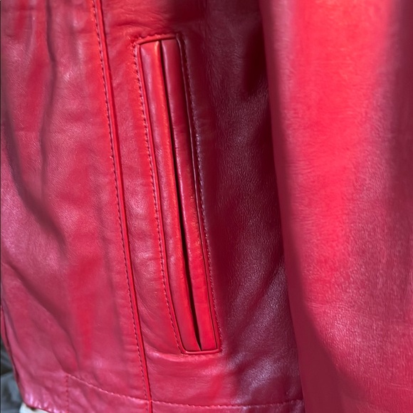 Red Leather Jacket with Fitted Silhouette - Picture 4 of 16